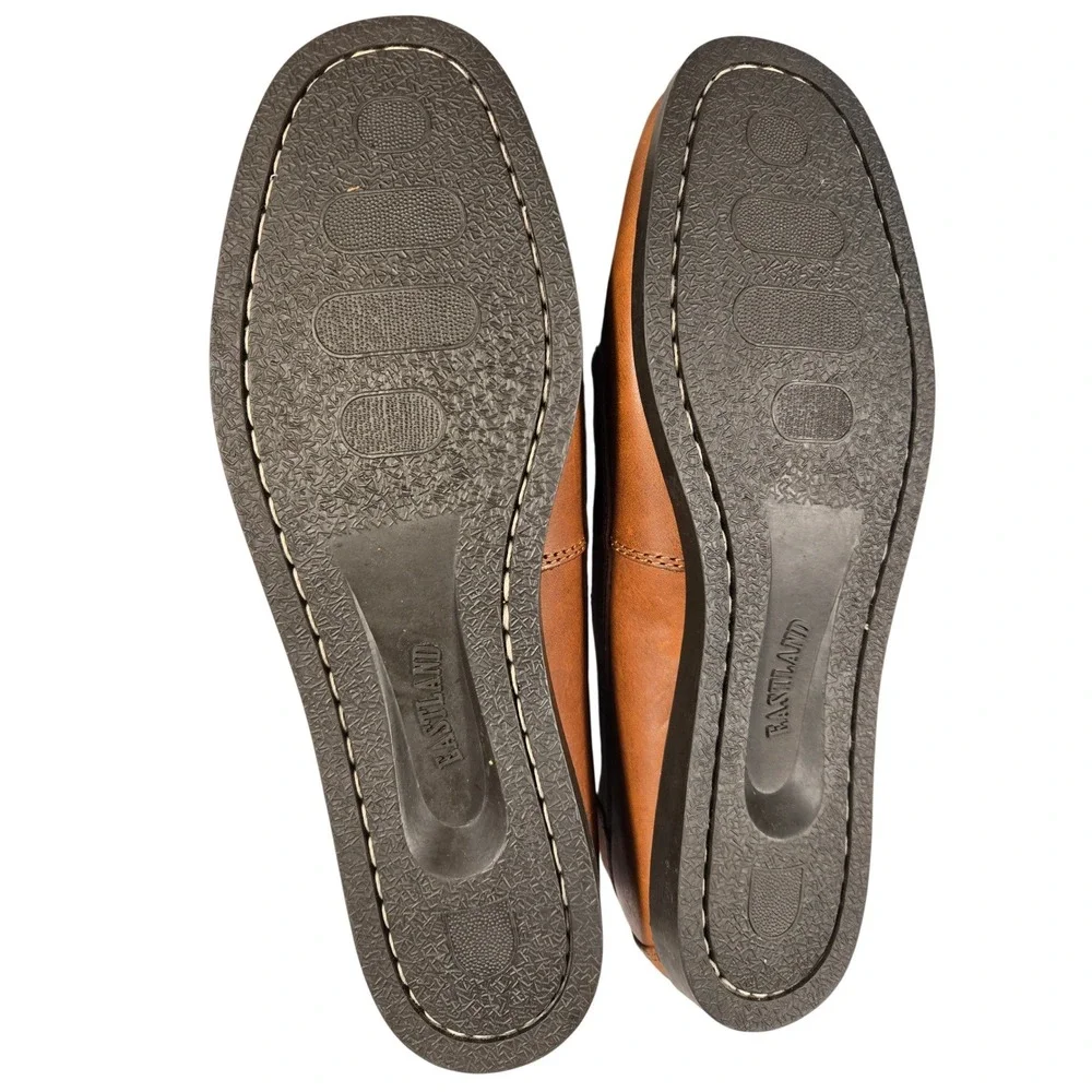 Eastland Falmouth Women 11M Brown‎ Leather Camp Moc Boat Shoes Loafers 3365-04